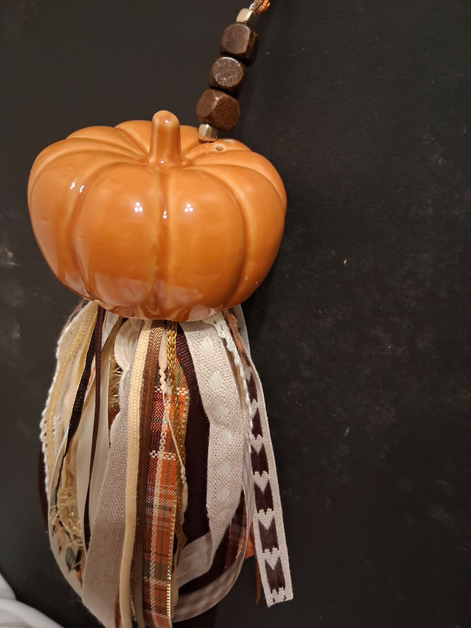 🍂 Harvest Pumpkin Tassel – Autumn Bloom